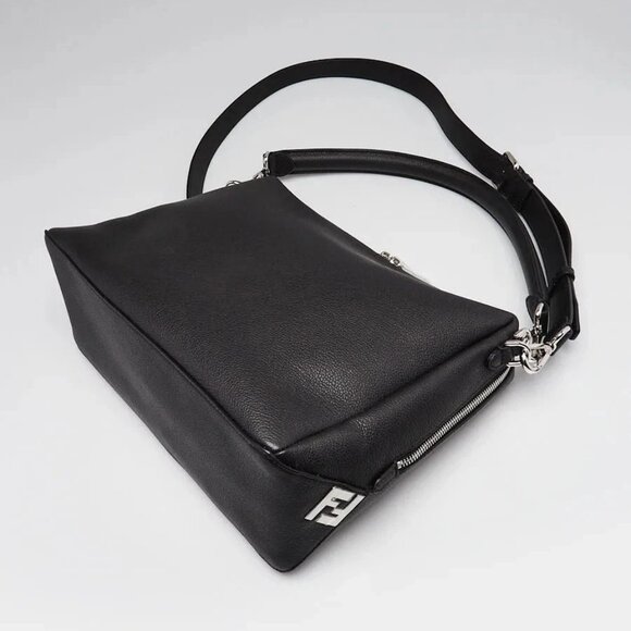 Fendi Black Grained Calfskin Leather Large Lui Bag 7VA667 - Picture 3 of 12